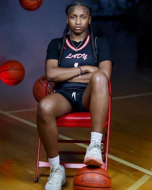 Hitchcock girls’ basketball player Kimora Carroll