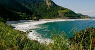Verano en Brasil: las playas menos conocidas para visitar en Río de Janeiro