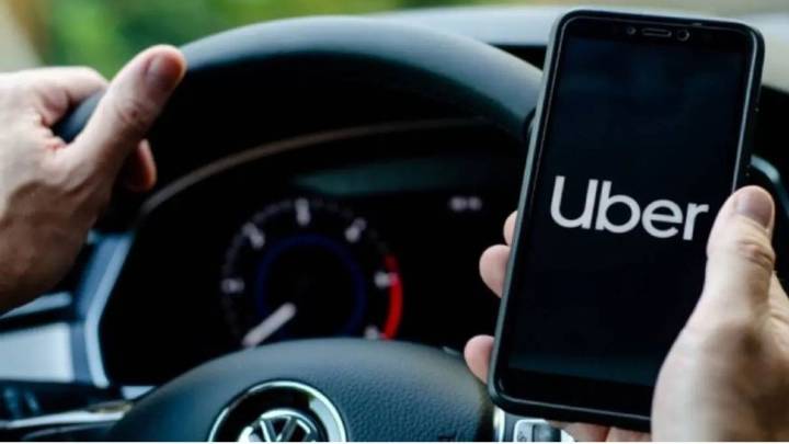 El Gobierno endureció los controles sobre Uber y Cabify y facilita la entrada de autos eléctricos