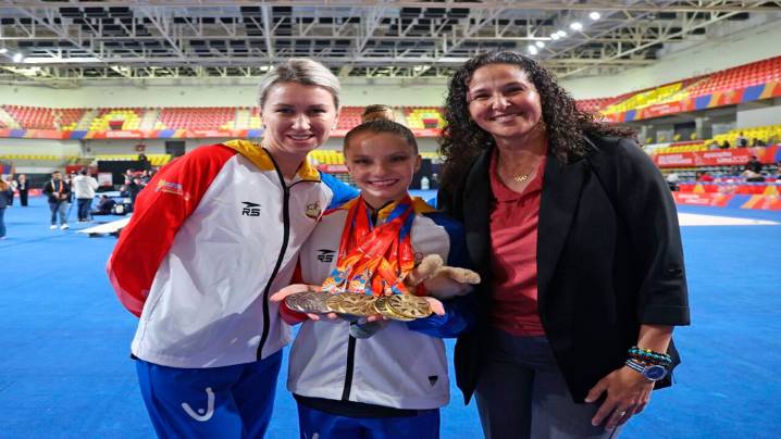 Jimena Domínguez fue la máxima medallista de Venezuela en los Bolivarianos 2025