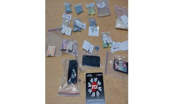 Transportaba $50 millones en drogas, con su hija de 4 años y quedó detenido