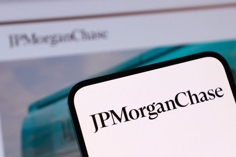 J.P. Morgan harnesses blockchain for debt issuance amid digital asset adoption boost