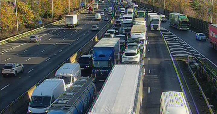 M25 crash live as two lanes shut near Enfield after two cars and two lorries collide