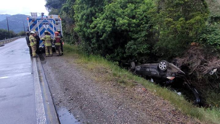 Un lesionado en volcamiento vehicular en Puerto Chacabuco