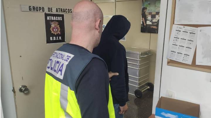 Piden 200 años de cárcel a once acusados de extorsionar a usuarios de webs sexuales en Mallorca