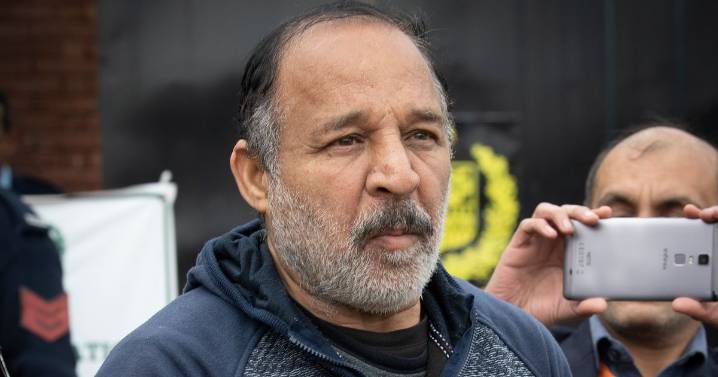 Killer who fled to Pakistan after murdering police officer died of cancer behind bars