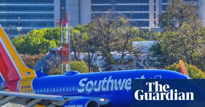 US waives $11m fine for Southwest Airlines over 2022 holiday meltdown