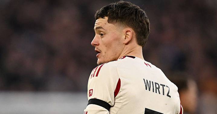 Arne Slot faces major Florian Wirtz decision as Liverpool consider revamped forward line