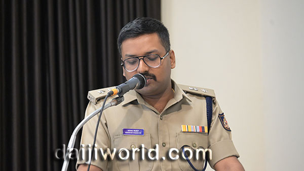 Udupi: SP Hariram Shankar says understanding other faiths makes him a better Hindu at Christmas meet