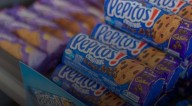 Mondelez frena parte de su producción en Argentina por la caída del consumo