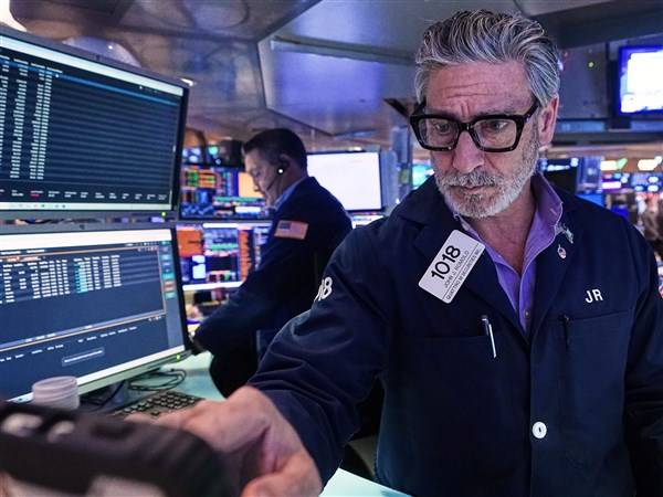 Stock market pulls near its all