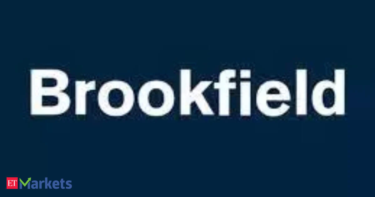 Brookfield to invest USD 1 bln to build GCC facility in Maharashtra: Fadnavis