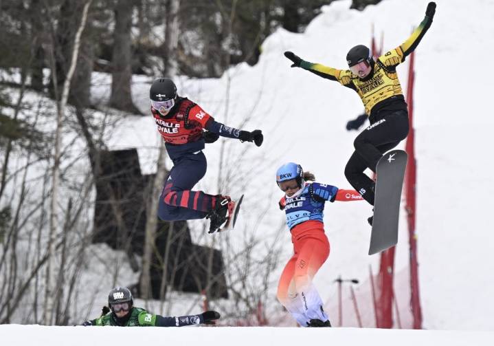 Mont-Sainte-Anne opening postponed after ski lift closure