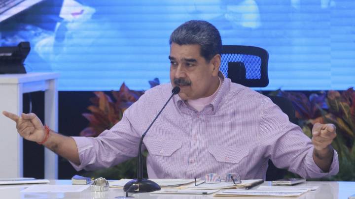 Putin y Maduro cierran filas ante escalada entre Caracas y Washington