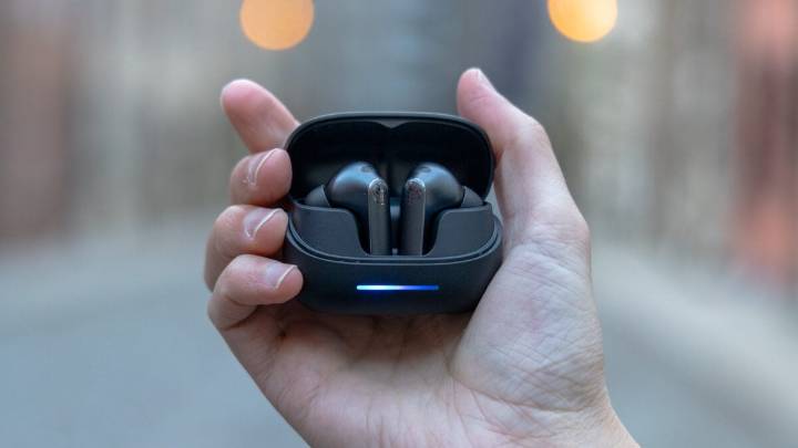 JLab Epic Pods ANC Review: A Battery Beast if There Ever Was One