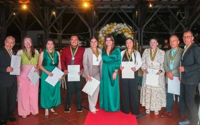 Quindío exaltó a sus mejores educadores en la gala ‘Noche de los Mejores 2025’