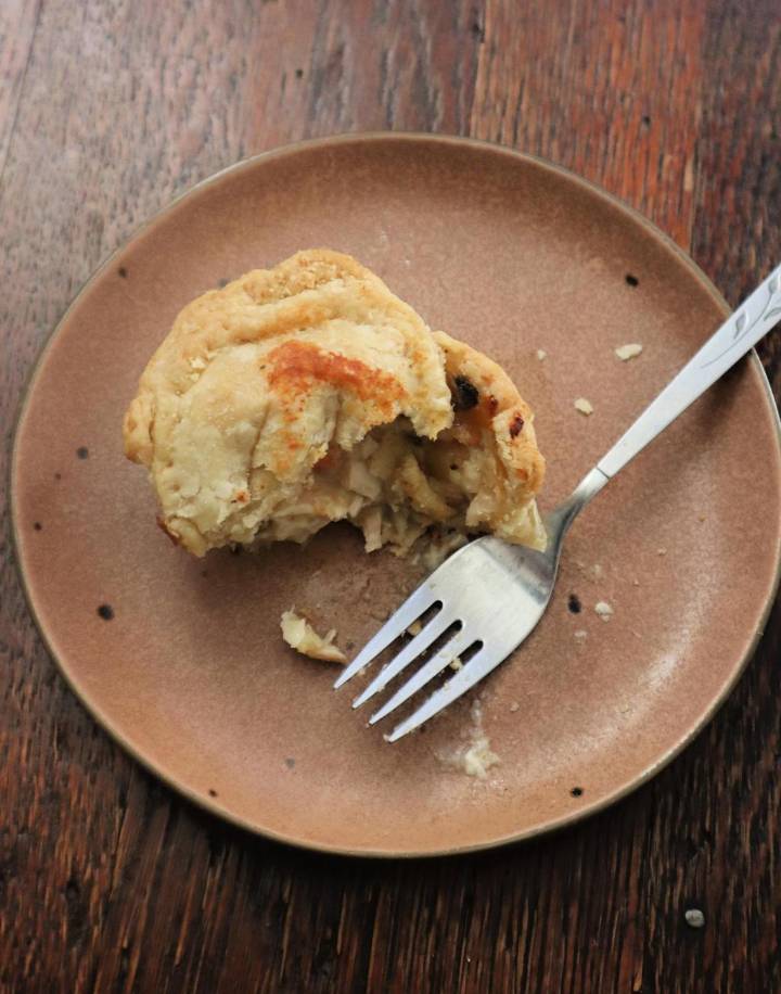 Gretchen’s table: Miniature chicken pot pies warm the soul
