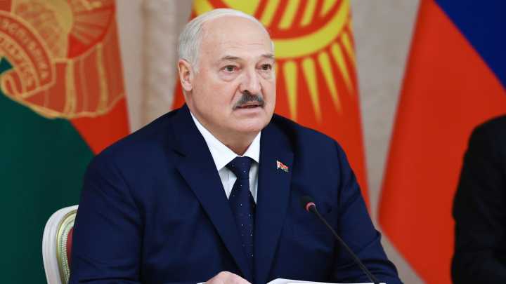 Belarus leader hosts U.S. envoy as he seeks to improve his country's ties with the West