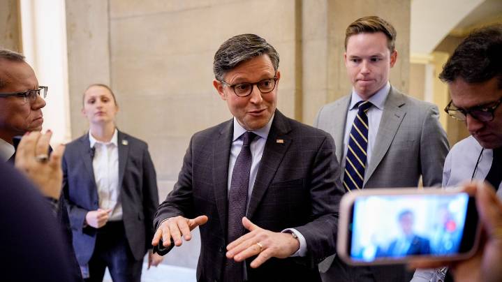 Conservatives seethe over Mike Johnson and a broken promise