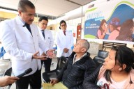 Ministro de Salud supervisa preparativos para la campaña “Cataratón de la esperanza”