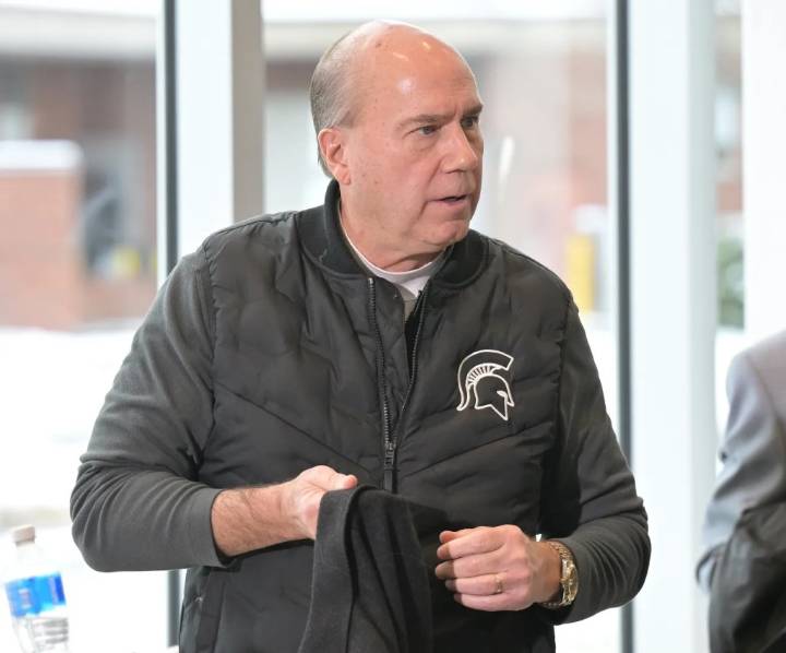 Michigan State lands record $401M from donor couple, mostly for football and athletics