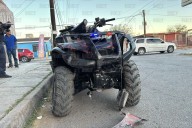 Policía queda herido de gravedad tras chocar en su cuatrimoto