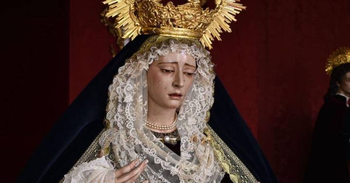 Besamanos Virgen del Dulce Nombre de Granada 2025: Horario, lugar e información de interés