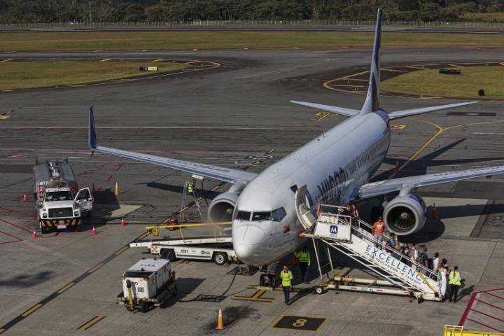 Colombia recupera normalidad aérea tras crisis de software en los Airbus A320: el 98% de los vuelos operarán este martes
