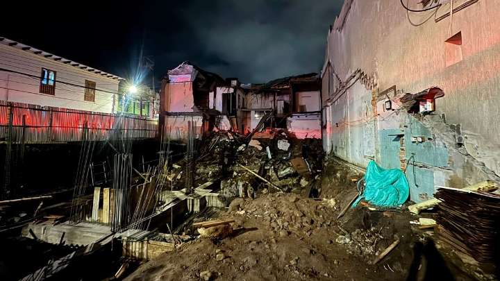 Ocho personas fueron rescatadas tras el colapso de una vivienda antigua en el barrio Obrero de Pasto