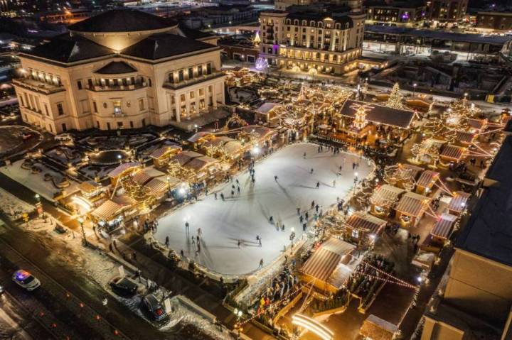 Carmel Christkindlmarkt to close early Saturday, not open Sunday due to cold temperatures