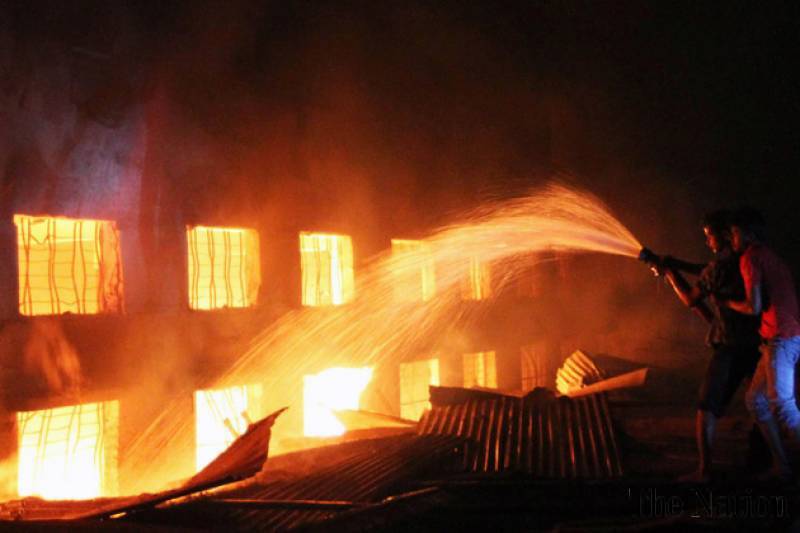 Fire Damages Two Residential Houses in South kashmir