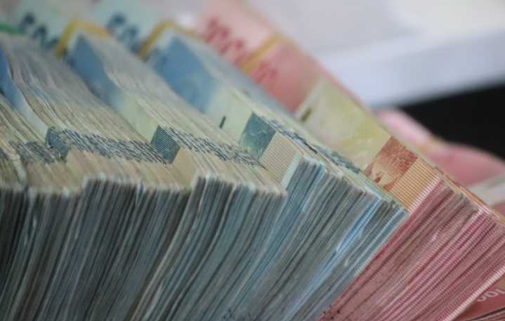 De enero a noviembre apunta SAT récord de 4.90 billones de pesos en ingreso tributario