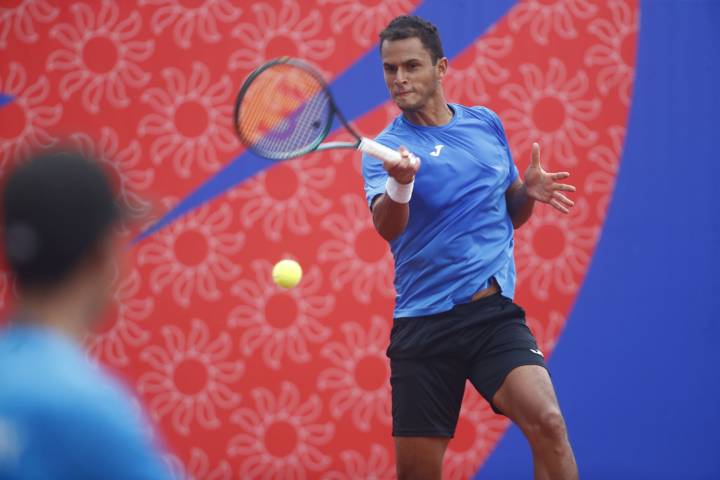 Juegos Bolivarianos 2025: Juan Pablo Varillas clasificó a la final del tenis
