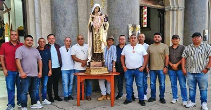 Supimos que: Imagen restaurada de la Virgen del Carmen, considerada única por sus características