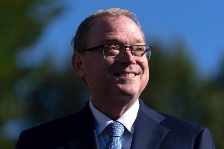 Hassett says Fed has ‘been way behind’ on cutting interest rates