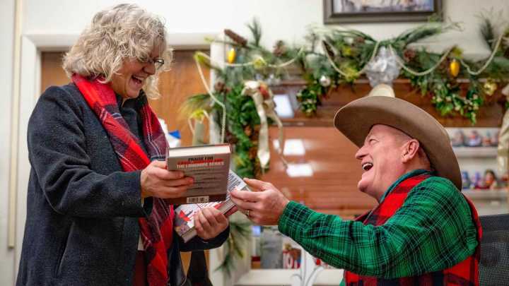 Longmire Author Craig Johnson Embarks On Annual Christmas Story Tour
