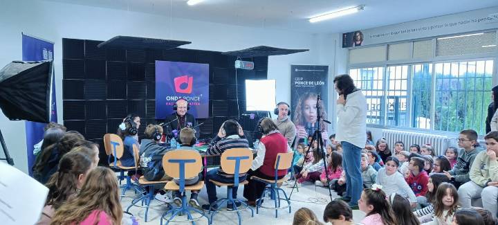 El Obispo de Jaén visita el CEIP Ponce de León