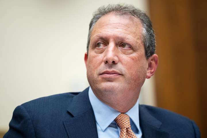 Brad Lander launches primary challenge to Rep. Dan Goldman in New York