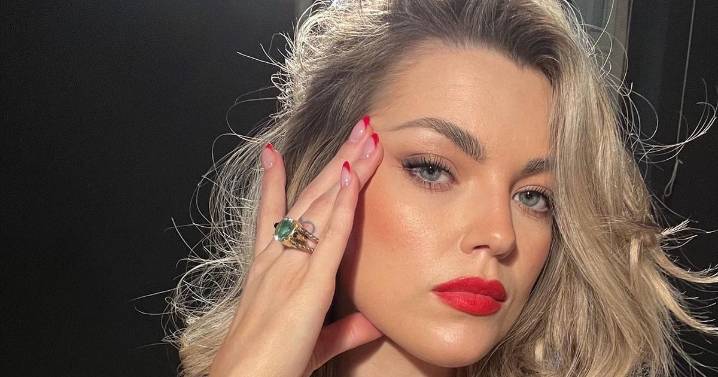 Haunting video of woman singing 'forget me' before body was stuffed in suitcase