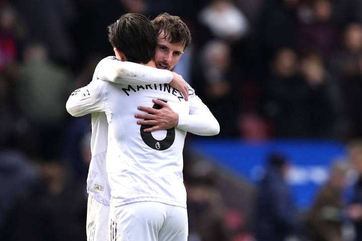 Mason Mount challenges Man Utd to aim for Champions League after Palace comeback