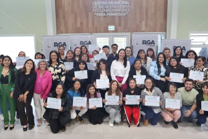 Cierre del Curso de Cuidados para Personas Mayores