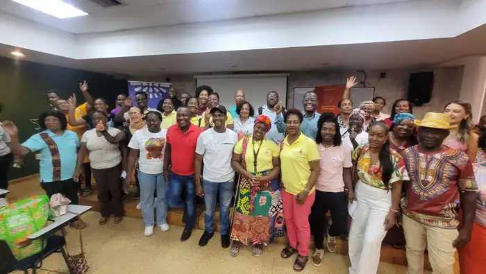 Productores de Viche del Pacífico Avanzan en la Obtención del Registro