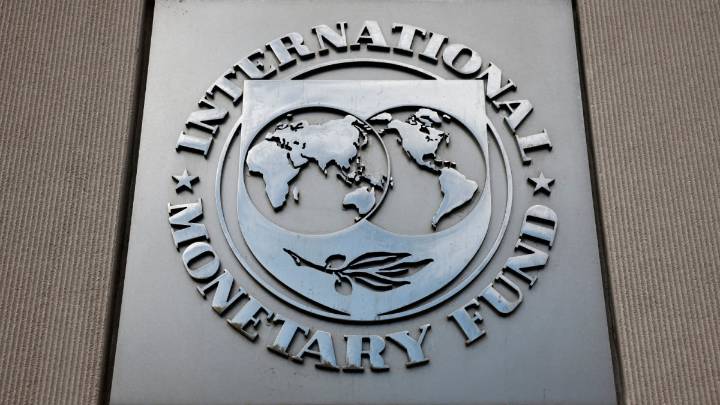 IMF Signs Off On $1.2 Billion To Pakistan, Warns Of Need For Tight Monetary Discipline