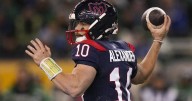 Alouettes extend quarterback Davis Alexander one year, through 2028 season