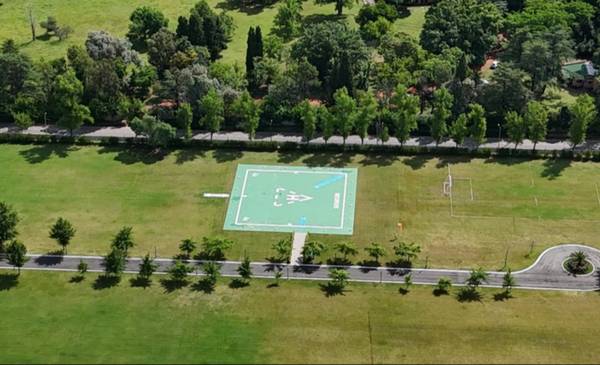 Piden investigar el helipuerto de la mansión adjudicada a Chiqui Tapia por presuntas irregularidades