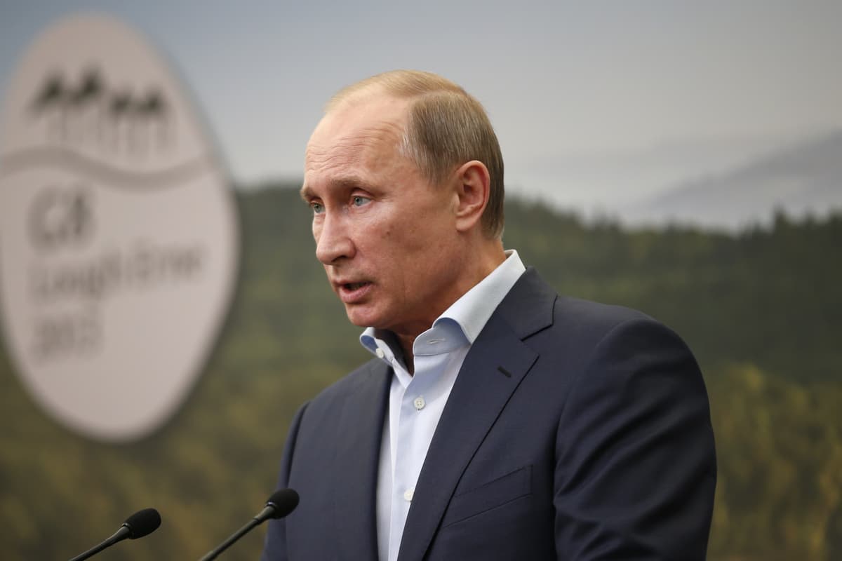 UK says Putin ‘sabre-rattling’ by saying Russia is ready for war with Europe