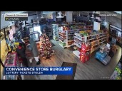 Burglars steal lottery machine on Chicago's North Side, video shows