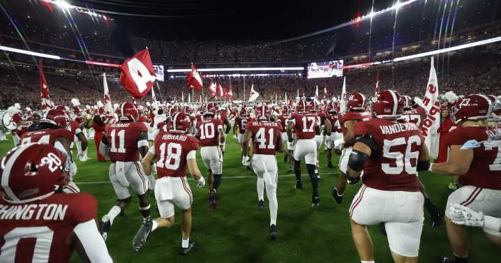 #8 Alabama to head to Norman for rematch with #8 Oklahoma in College Football Playoff first round