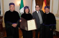 La UACH es mi alma mater, Pastora Moreno, al recibir doctorado
