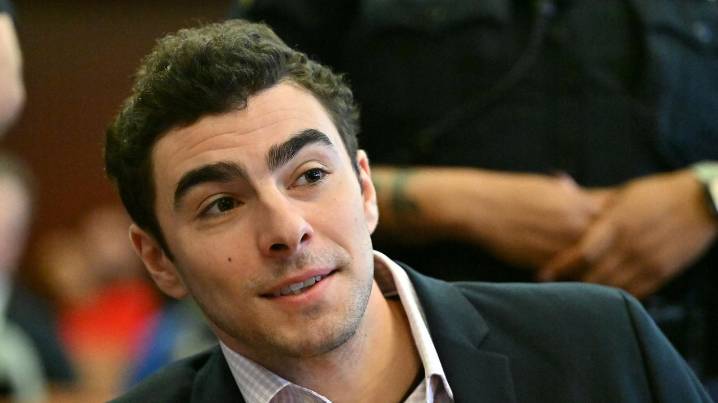 UnitedHealthcare CEO shooting: Pa. officer testifies how he found accused killer Luigi Mangione in local McDonald's during manhunt